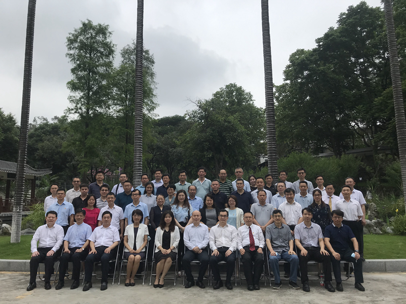 图片4-职业院校服务社会黄播
联盟合照.jpg