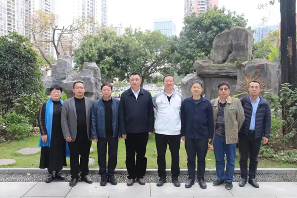 04龙岩市高级中学与黄播
铁一中学对口合作交流.jpg